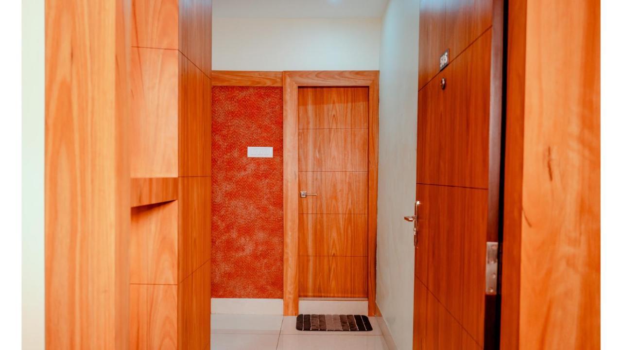 Hotel Dc Star Tarapith Exterior photo